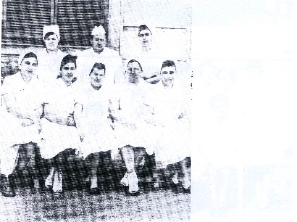 Konyhások - Földijeiknek főztek és jól! konyhások