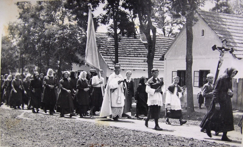 Búzaszentelő körmenet Marcali1943